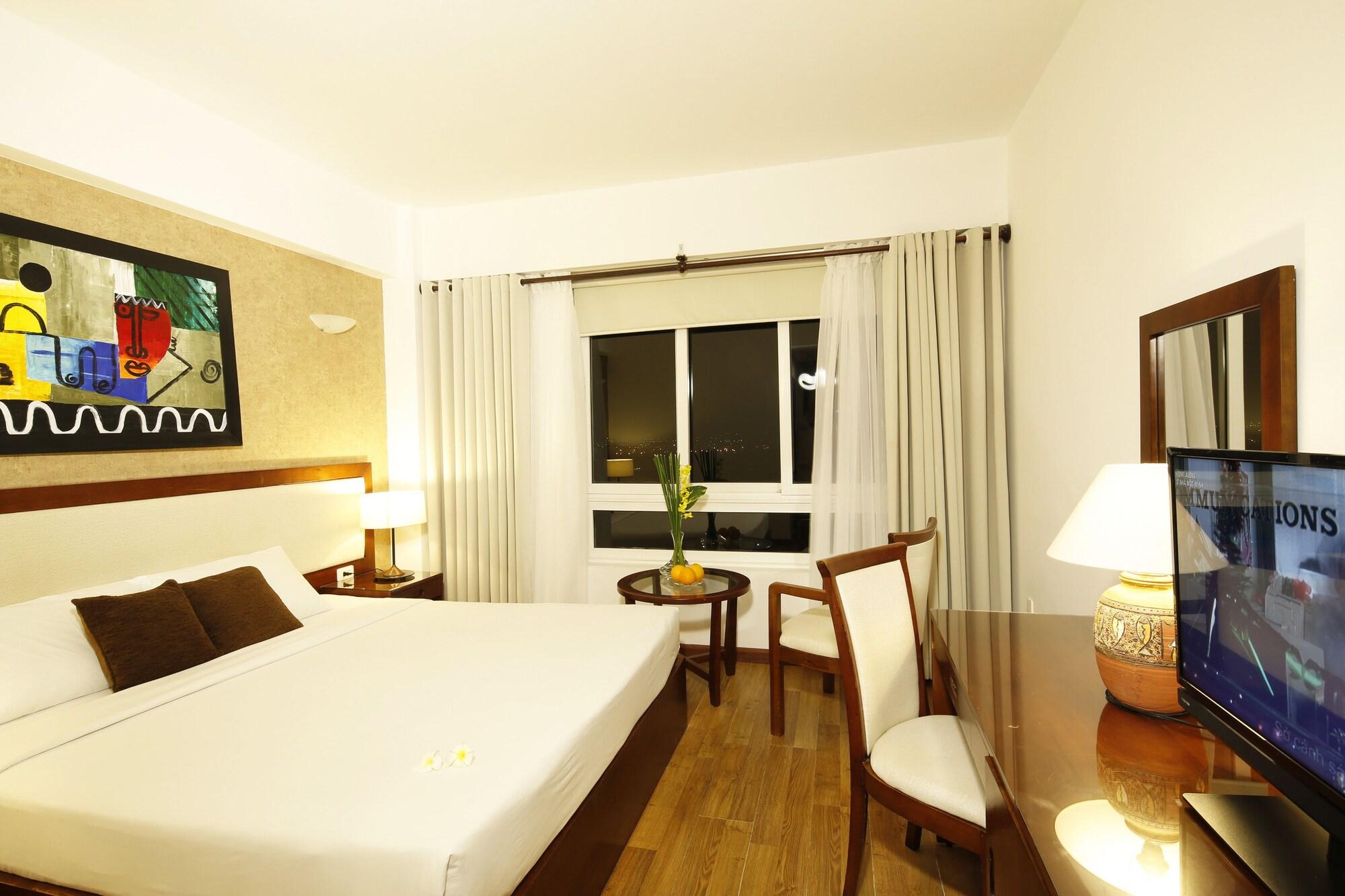 Starlet Hotel Nha Trang Kültér fotó